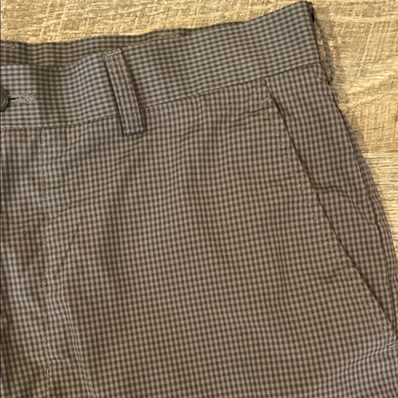 Men's Gray GOLF Checkered Flat Front Shorts - Picture 3 of 7